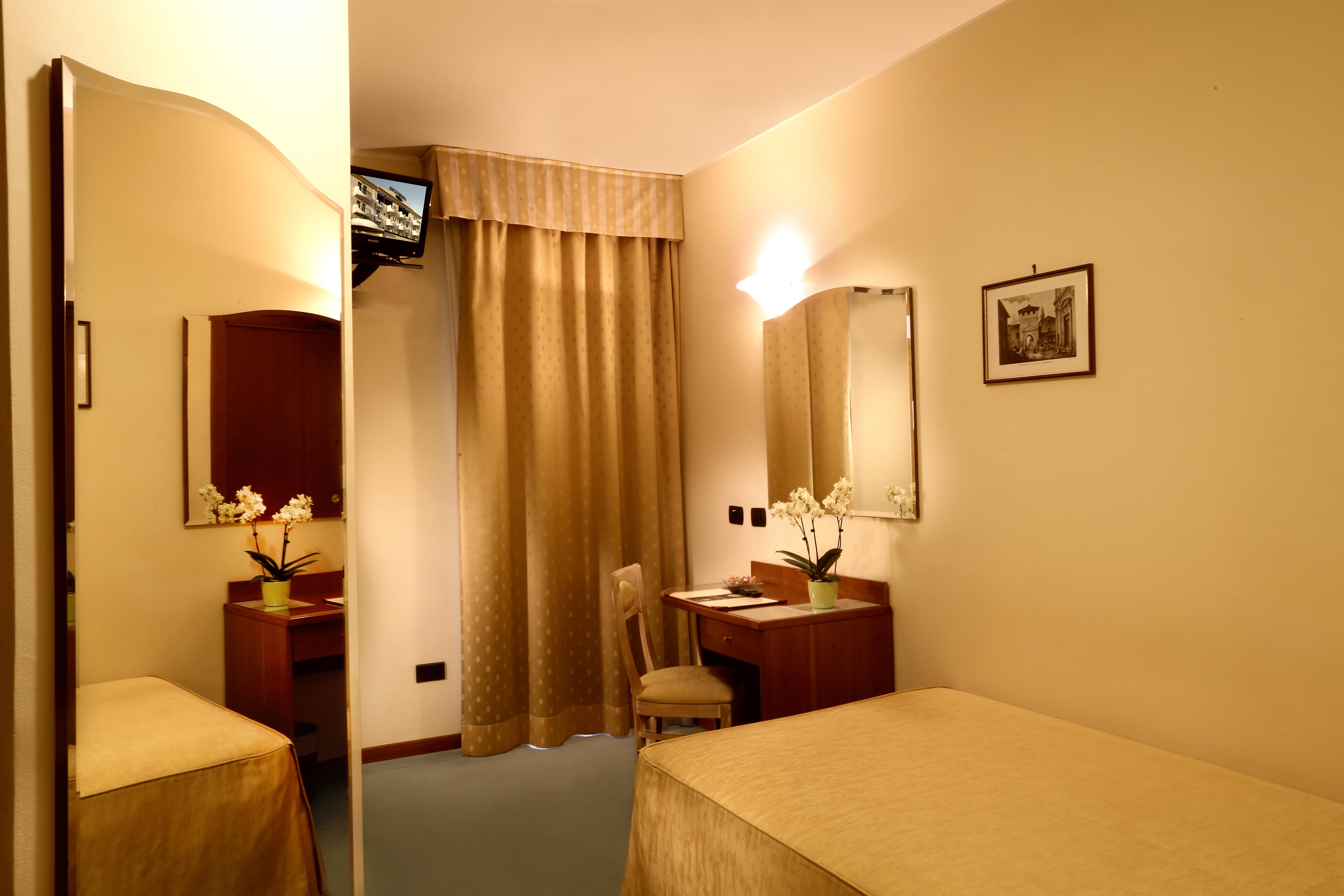 Hotel San Clemente Сантарканджело-ди-Романья Экстерьер фото